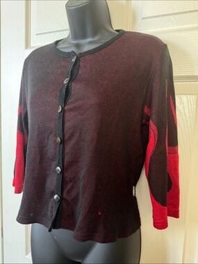 Vintage SERIOUS y2k 90s Black and Red FLAMES 🔥 Cardigan button up top Medium
